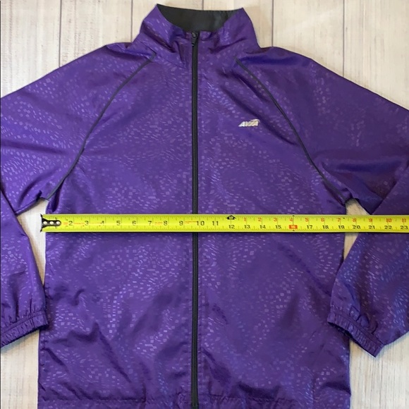 Like new Avia athletic windbreaker jacket - Picture 6 of 8